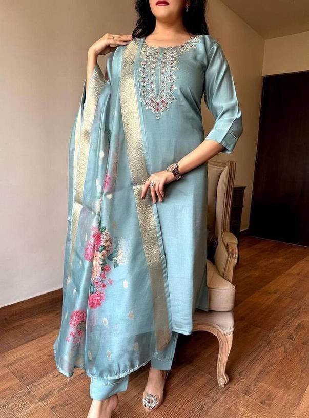 Om Enterprise Women Chanderi Kurta Pant Dupatta Set