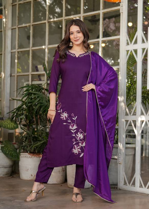 Om Enterprise Embroidered Kurta, Legging & Dupatta Set